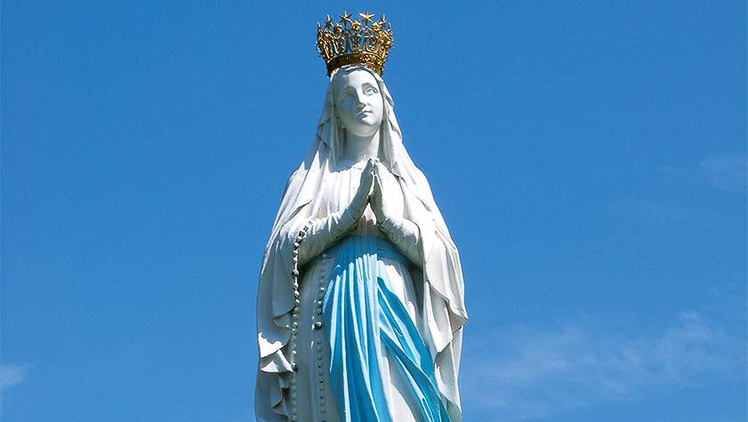 La carezza della Vergine di Lourdes ai malati